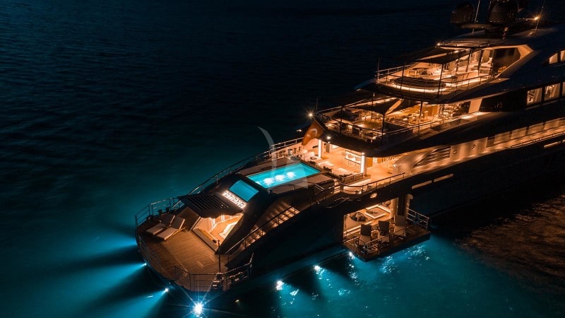 yacht Tatiana at night