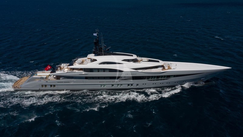 yacht Tatiana on charter