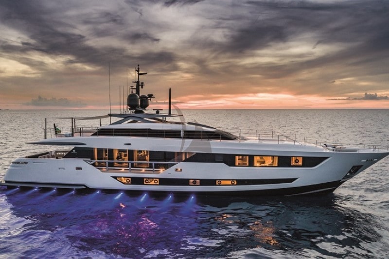 Luxury yacht Never Blue